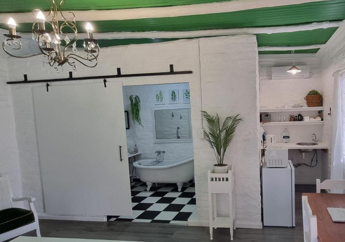 Rietjiesbos Self Catering Graaff-Reinet Exterior foto