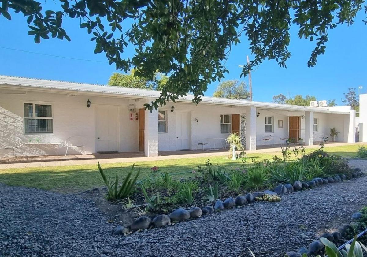 Rietjiesbos Self Catering Graaff-Reinet Exterior foto